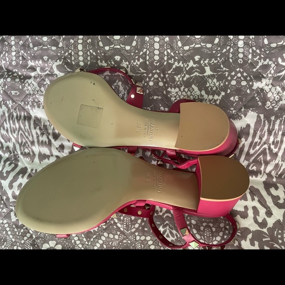 Valentino Rockstud Heels - Picture 3 of 3